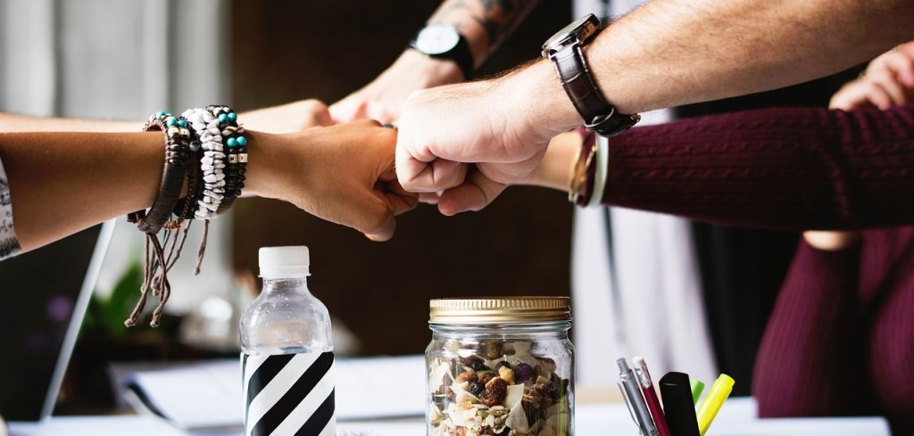 Aligning Sales and Marketing: Insights from a Top SaaS Marketing Agency on Operational Efficiency